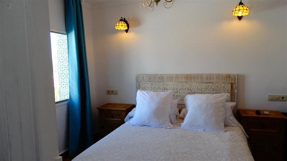 Hotel Casa Dia Y Noche 칼페 외부 사진